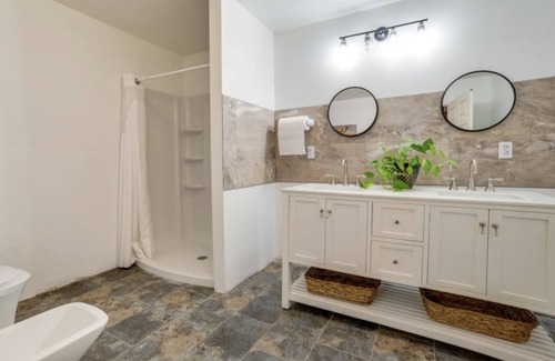 Barbeau Apartment | Barbeau Studio close to St Mary's River