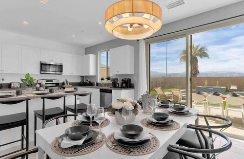 Coachella House | Barcelona Centrally Located Villa