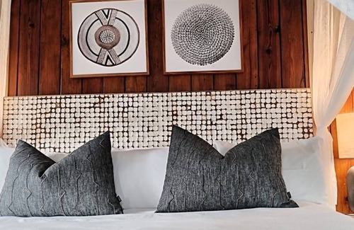Addo Cabin | Barefoot Addo Elephant Lodge