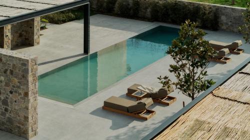 Skala Eresou Apartment | Barefoot Luxury Eressos Apartments