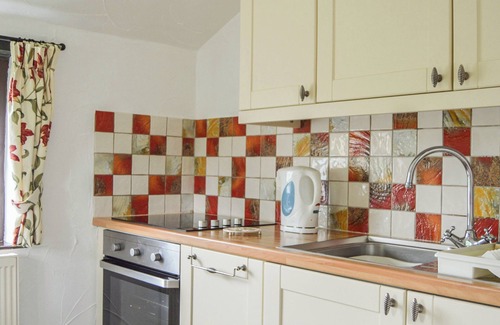 Hartland Cottage | BARLEY COTTAGE, pet friendly, character holiday cottage in Hartland