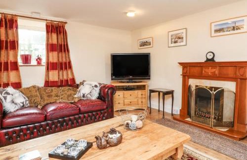 Okehampton House | Barley Meadow
