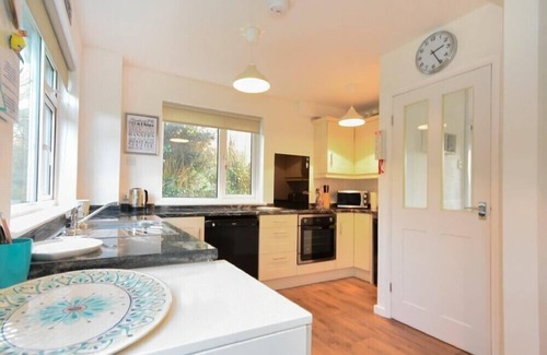 Embleton Cottage | BARMOOR, pet friendly, with open fire in Embleton