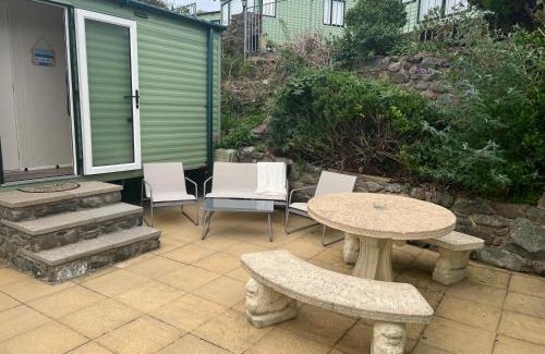Barmouth House | Barmouth - Caravan - 2Bed - Sea View - PetFriendly