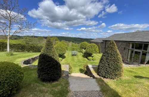Craswall House | Barn conversion in rural location with total peace and tranquility.