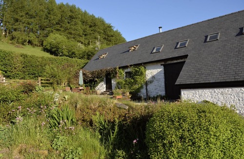 Trecastle House | Barn Cottage on a Welsh hill farm in the Brecon Beacons