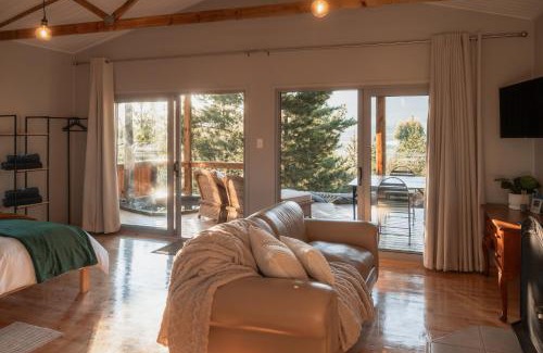 Tulbagh Apartment | Barn Owl Cabin at Vrolikheid Landgoed