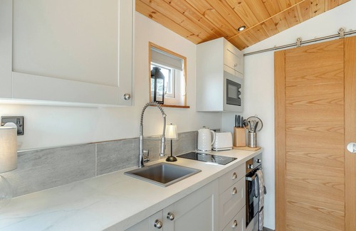 Skelmersdale Cottage | Barn Owl Lodge - UK49903