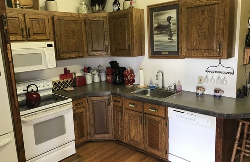 Dresden Cabin | Barndominium that is Pet friendly, near wineries & Woodbury Wildlife Area .