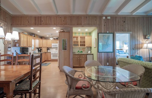 Pawleys Island House | Barracks Ocean front 5 bedroom home with elevator on Pawleys Island