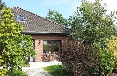 Berensch Apartment | barrier-free apartment on the North Sea, WiFi included, wheelchair accessible