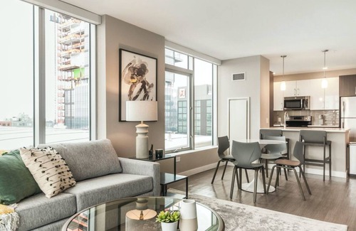 Indianapolis Apartment | Barsala l Modern 1BD in Prime Indianapolis, Scenic Views