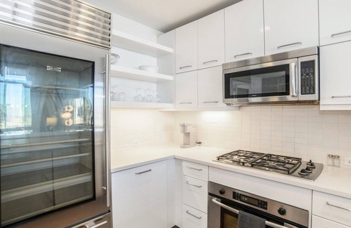 Indianapolis Apartment | Barsala l Spacious 1BD with access to resort-style pool, gym