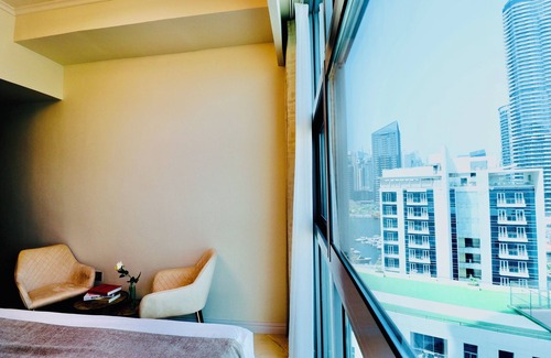 Dubai Marina Apartment | Barsana - Sapphire 3BR Suite - Marina & Sea Views