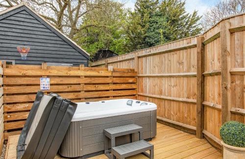Foxley House | Barwick Lodge