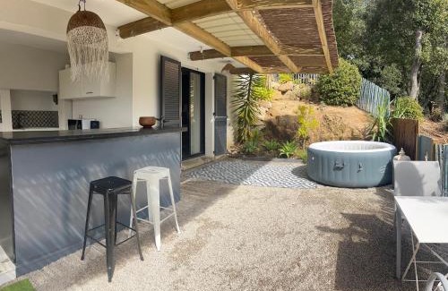 Alata Apartment | Bas de Villa indépendant San Benedetto