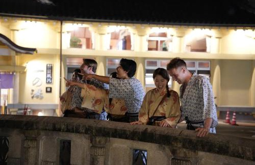 Kinosaki Onsen Hotel | Base House Kinosaki Entire house with free shuttle & activities 送迎付きお子様無料で温泉もアクティビティも楽しめる贅沢一棟貸しステイ