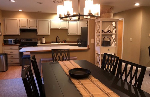 Alyeska House | Base of Alyeska, walk to attractions, beautiful vacation home!