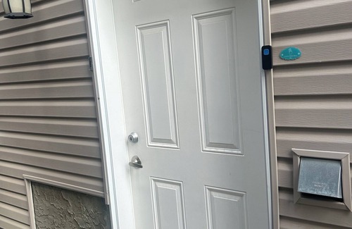 Airdrie House | Basement suite with full kitchen