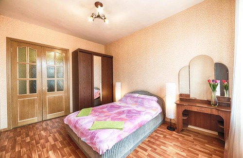 Moscow Outpost District Apartment | Basseinaya-61