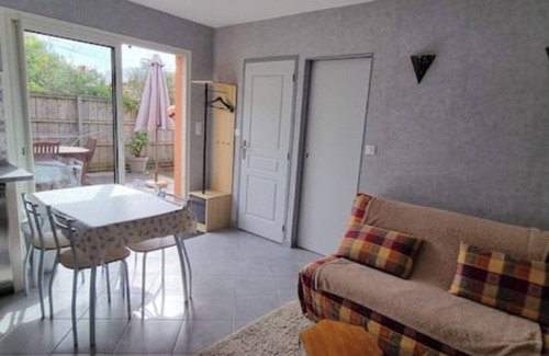 La Teste-de-Buch House | Bassin d'Arcachon la teste de buch maisonnette.