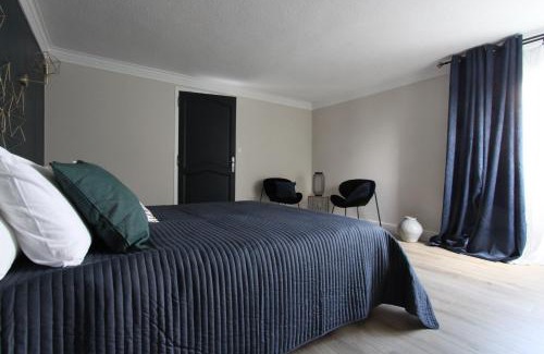 Bastia Apartment | Bastia - Very spacious 130m2 Villa Top Apartment with Garden, 2 AC Bedrooms, Near Port, City Center, and Beaches in Bastia"