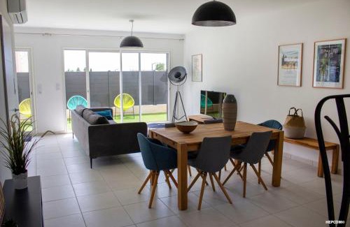 La Fare-les-Oliviers Bed & Breakfast | BASTIDE 9