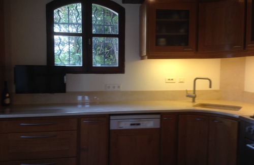 Bouc-Bel-Air House | Bastide with swimming pool, garden, barbecue and pétanque court!