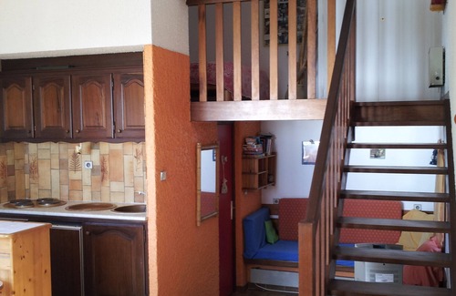 Carqueiranne House | Bastidon in luxury residence closed with direct access to the sea