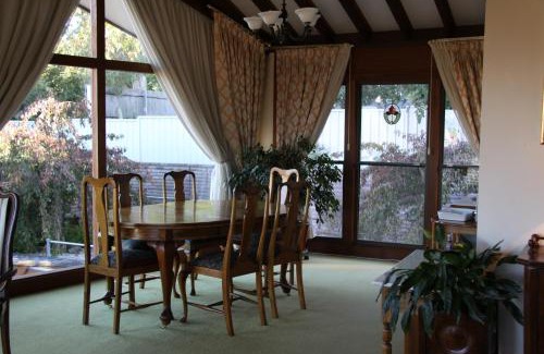 Bathurst Bed & Breakfast | Bathurst Heights Bed & Breakfast
