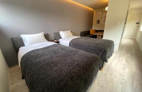 Miyanoura Apartment | BATONWORKS Naoshima