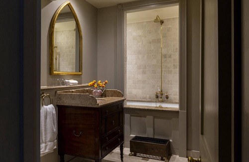 Spitalfields Hotel | Batty Langley's
