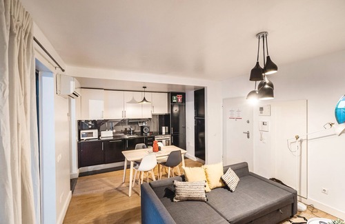 Santo Antonio Apartment | Batuan Apartment, private terrace, pool, A/C, garage