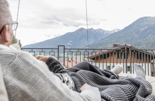 Schonbach Cabin | Baumhaus by Hotel Gassner