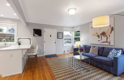 East End House | Bay Area Charming 1938 Art Deco Duplex