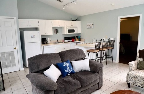 Port St. Joe House | BAY BLUE Quiet Pet Friendly home just less than mile to bay w/huge fenced yard