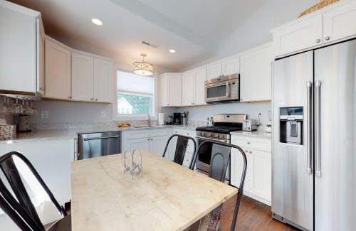 Ogunquit - Wells Apartment | Bay Breeze