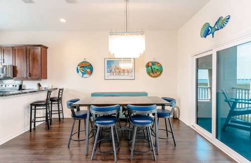 South Padre Island House | Bay Front 3 Story Haven: Gradual-Entry Pool: Boat Slip - Tortuga Bay 6-1