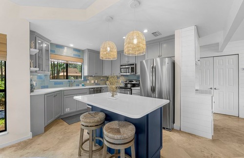 Miramar Beach House | Bay & Golf Course Views Coastal Luxury with 6 Seat Golf Cart