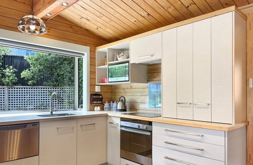 Duvauchelle House | Bay View Family Retreat