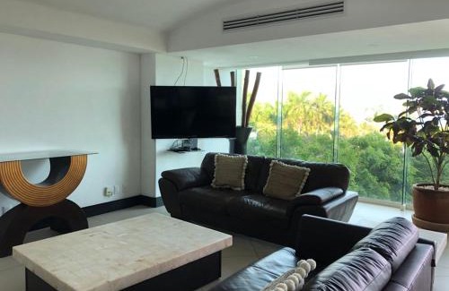 Ixtapa Apartment | Bay View Grand Marina-4S