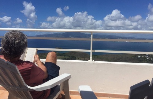 Les Anses-d'Arlets Apartment | BAY VIEW MARTINIQUE!