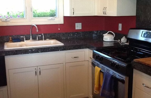 Sausalito Cottage | Bay View Sausalito Home !
