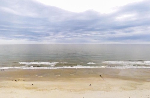 Crescent Beach Hotel | Bay Watch 1735