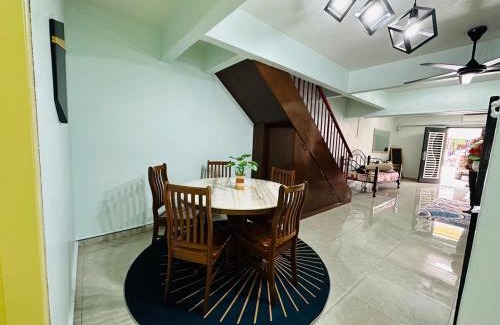 Taman Bukit Katil House | Bayan 10 Homestay, Ayer Keroh Guest House - 4bedrooms, 15minutes to town