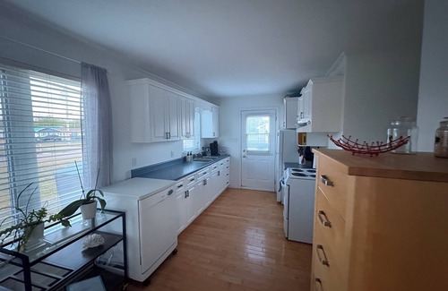 Grand Barachois Cottage | BAYBREEZE ON THE BEACH