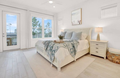 Port St. Joe House | Baydreamer - Stunning home w/ bay views, pool table, sleeps 10!