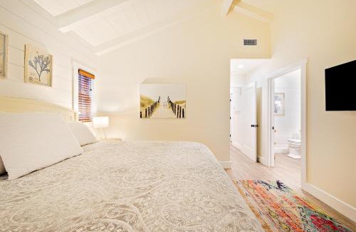Balboa Peninsula House | Bayfront Beauty
