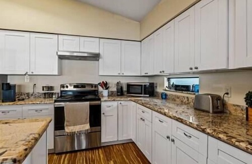 Rockport House | Bayfront Retreat on Copano w/Private Pier- Fish & Refresh