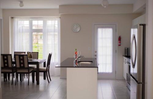 Carrying Place House | Bayfront Serenity Escape